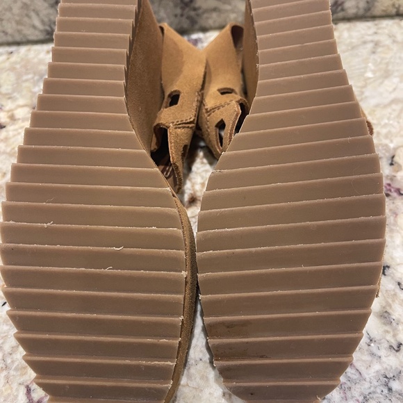 Pedro Garcia Fermina Honeycomb Wedge in Brown, Size 37.5/7.5 US - Picture 10 of 12